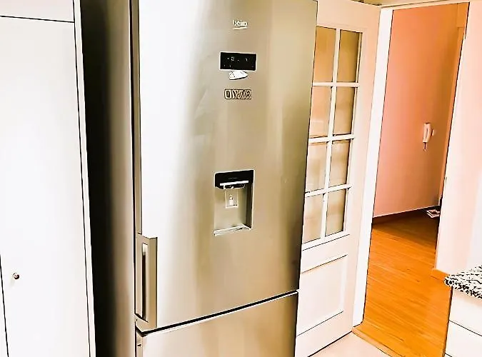 Flat 3 Bedrooms * 阿尔布费拉