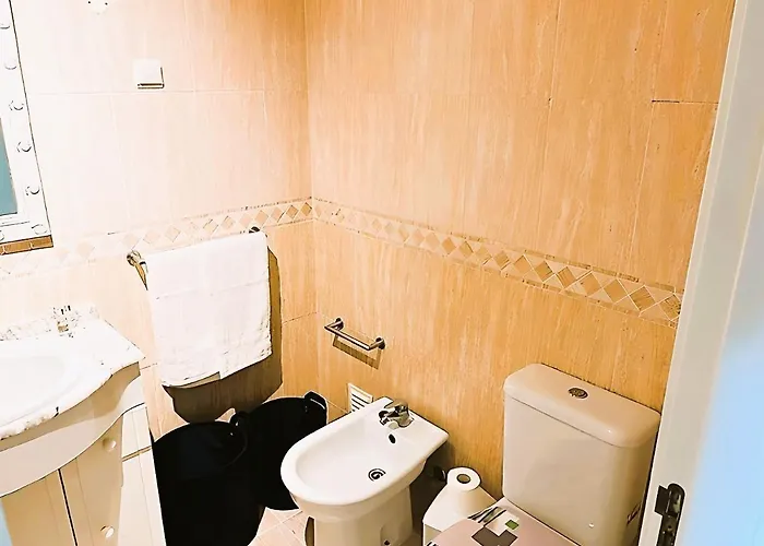 Flat 3 Bedrooms 公寓 阿尔布费拉