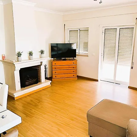 Flat 3 Bedrooms Apartamento *
